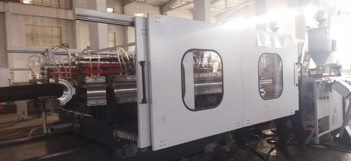 Water- of Luchtgekoelde Dubbelwandige Golfpijp Extrusielijn met Siemens Belangrijkste Elektrische Onderdelen en HV>940 Cilinder Hardheid