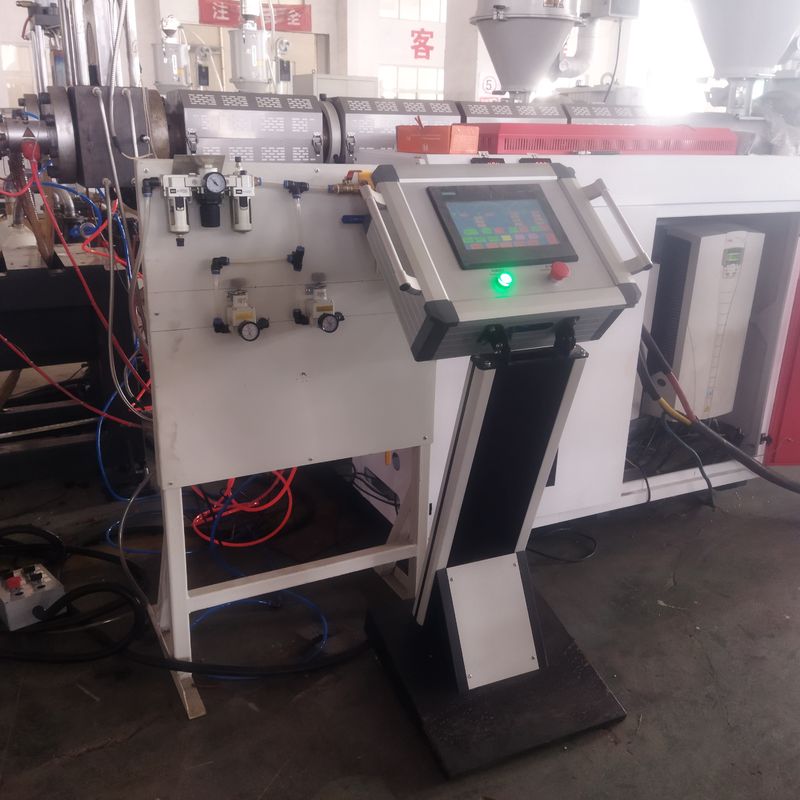 Geautomatiseerde Gecomputeriseerde Dubbelwandige Golfpijp Extrusielijn met Siemens Motor en 8-15Kg/u Capaciteit