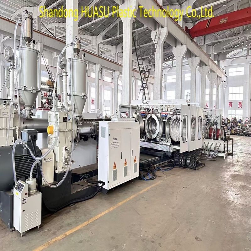 PLC-gecontroleerde productielijn voor dubbelwandige gegolfde buizen met een stroom- en waterkoelsysteem van 100-1000 kW