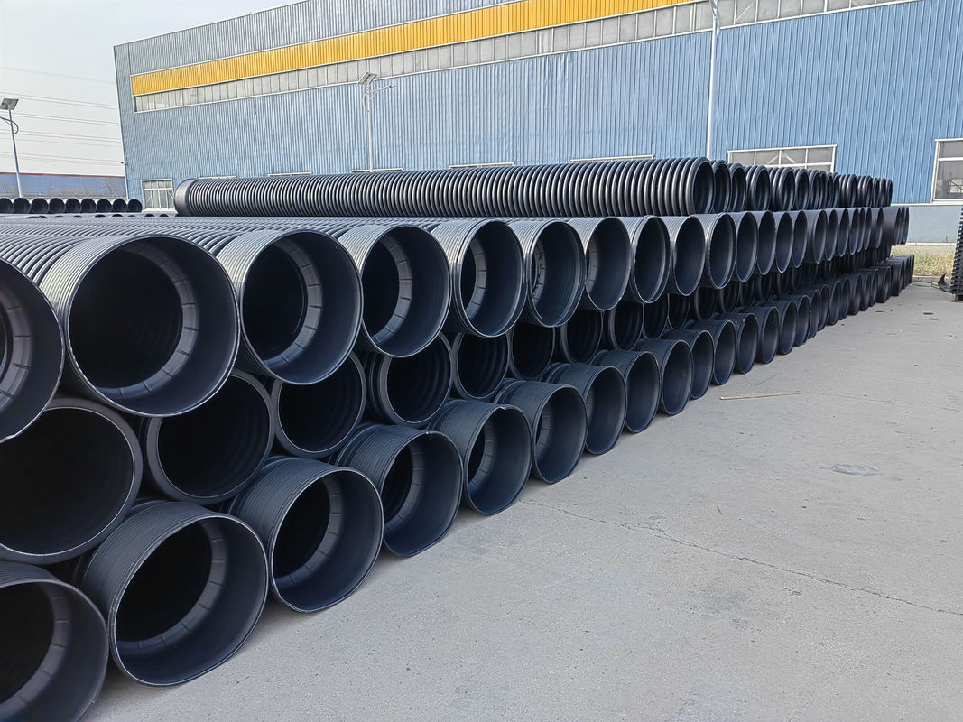 Productielijn voor polyetheen enkel- of dubbelwandige gegolfde buizen