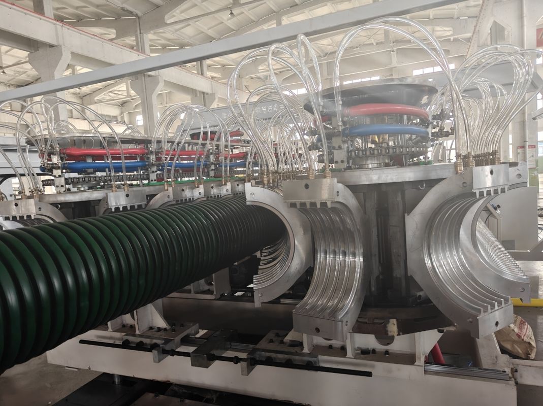 PE-PP-PVC-dubbelwandige gegolfde pijplextrusielijn met schroefmateriaal 38CrMoALA 32-1600mm