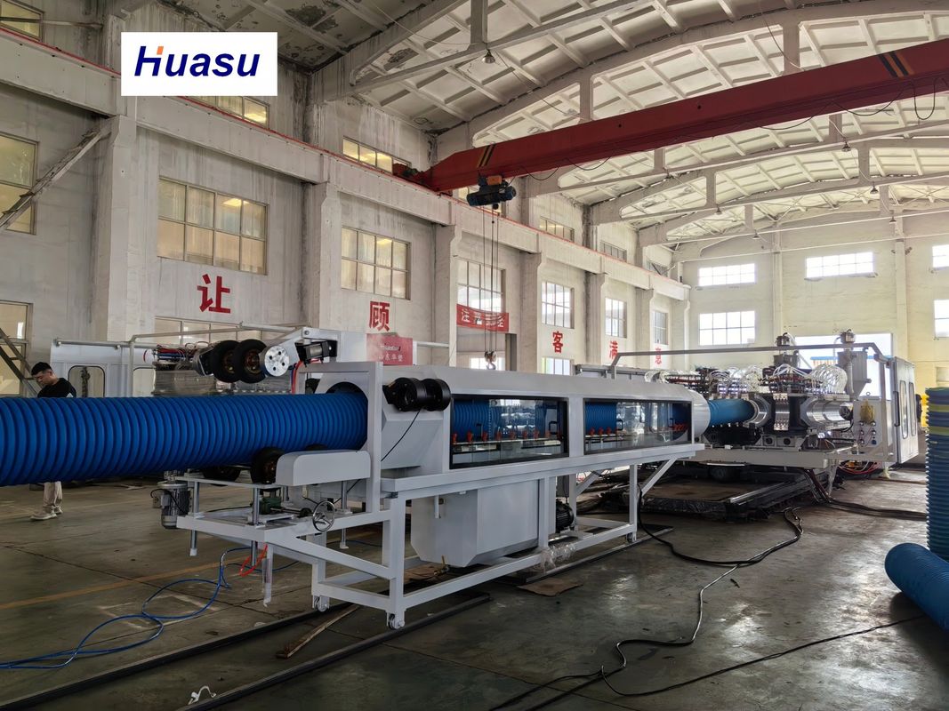 High Productivity DWC Pipe Extrusion Line met een capaciteit van 60-2000kg/h en een buisdiameter van 32-1600mm