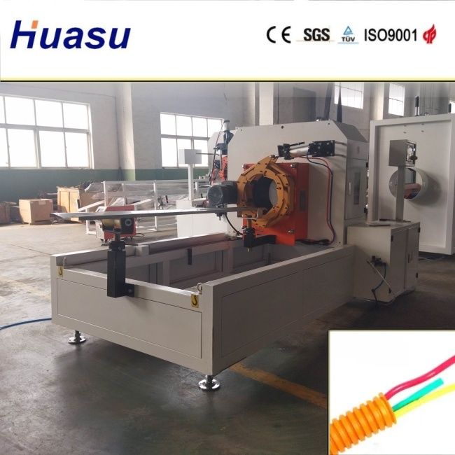 Dubbele wand gegolfde pijplextrusielijn met 32-1600 mm snijdiameter en waterkoelingsproces met Siemens PLC-technologie