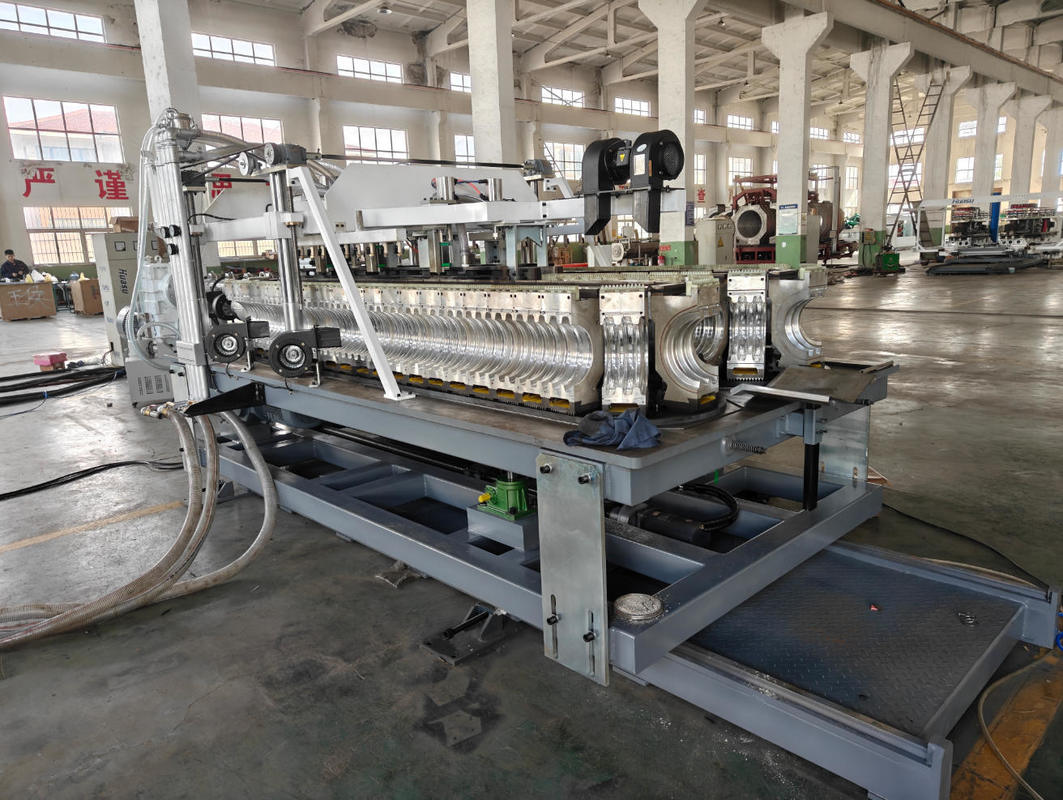 Siemens Inverter Automatische Enkele Wand Golfpijp Extrusielijn met Omron Relais voor 75-250mm Pijpen