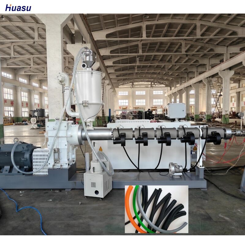 Dubbelwandige golfpijp extrusielijn met Siemens AC-motor, 33:1 schroefverhouding en waterkoelsysteem