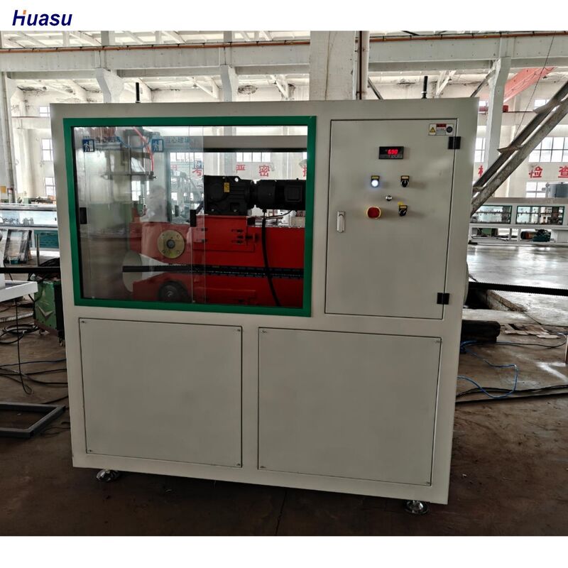 Eénwandsgolfbuis-extrusielijn met PLC-besturing, 37kw motorvermogen en enkel-schroefontwerp voor consistente buisproductie