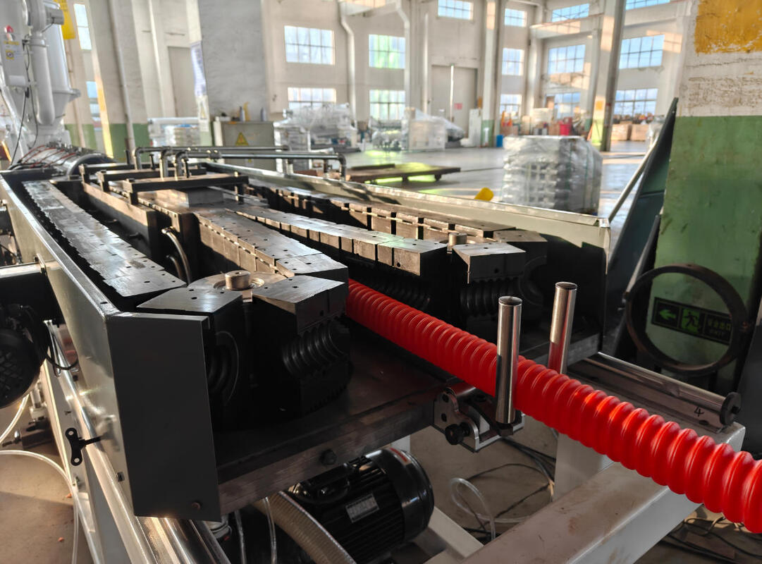 Waterkoeling dubbelwandige golfpijp extrusielijn met integraal type extruder en Siemens elektrische componenten