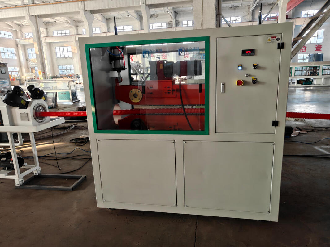 Automatische dubbele wand gegolfde pijplextrusielijn met elektrische onderdelen van het merk Siemens en aluminiumlegeringsvorm