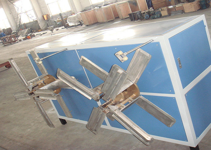 Plastic pvc-PE HDPE PPR van het de Machineprofiel van de Pijpuitdrijving van de de Uitdrijvingsmachine de Pijplijn van Dwc