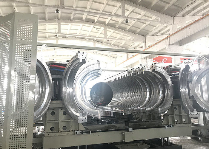 Plastic/PE/PP/PVC de Dubbele Muur Golfmachine van de de Lijnproductie van de Pijpuitdrijving